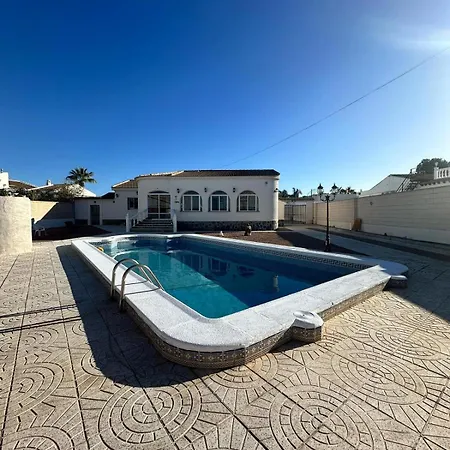 De Luxe Espagnole Villa Los Montesinos