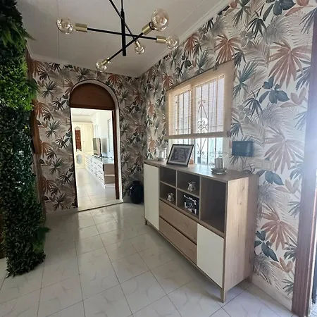 Willa De Luxe Espagnole *