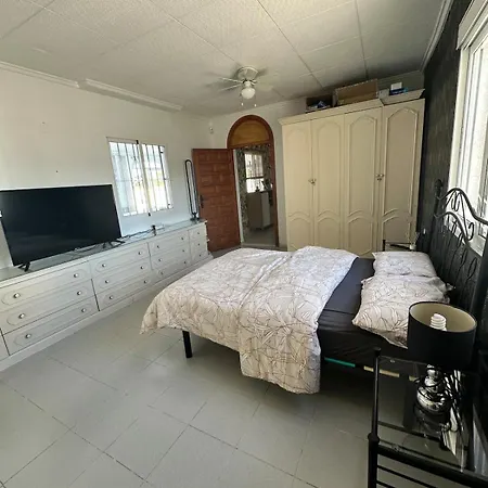 Willa De Luxe Espagnole *